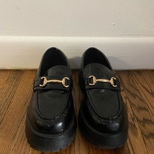 Asos size US 7 in womens loafers! Good condition! Love but just too big for me